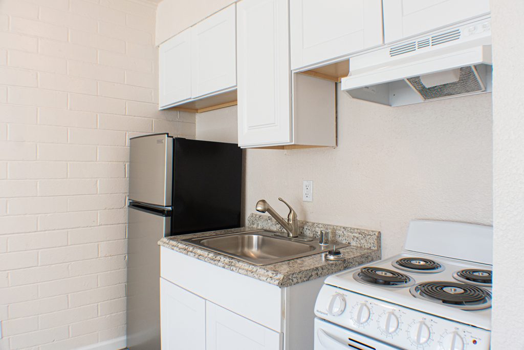 128R Apartments - Reno NV - Studio -